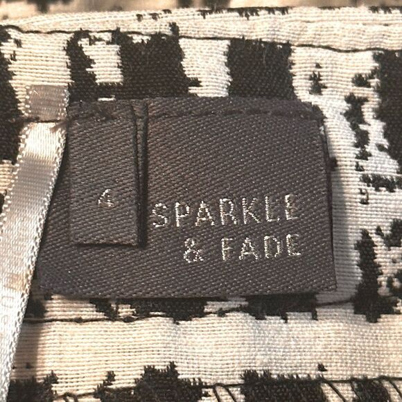 Sparkle and Fade Black and White A-Line Skirt Size 4 📦 - Picture 3 of 7